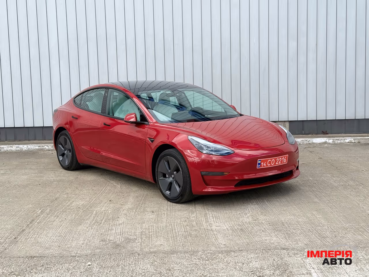 Tesla Model 3 - фото 8