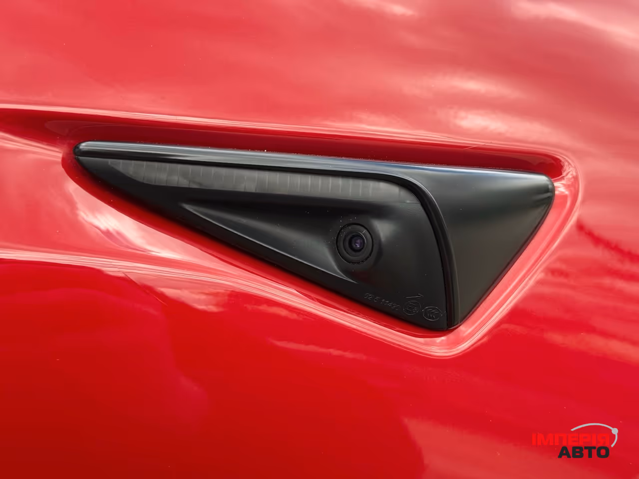Tesla Model 3 - фото 11