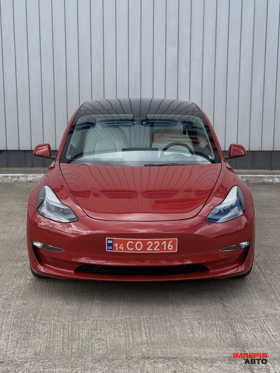 Tesla Model 3 - фото 1