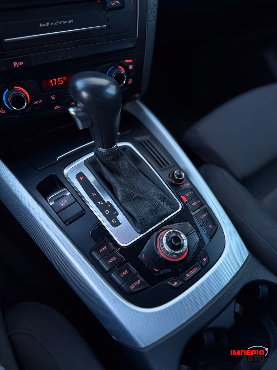 Audi Q5 - фото 15