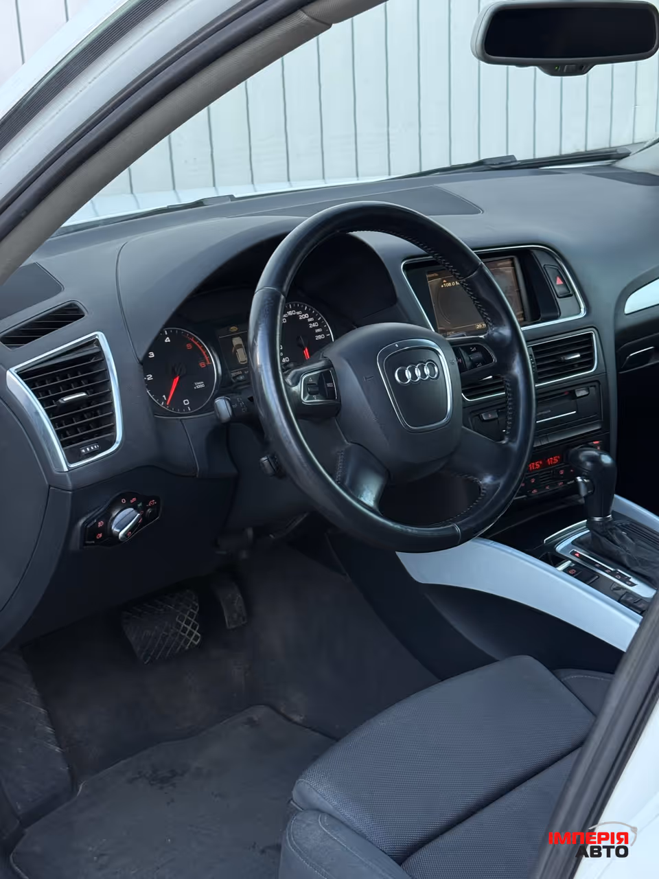 Audi Q5 - фото 18