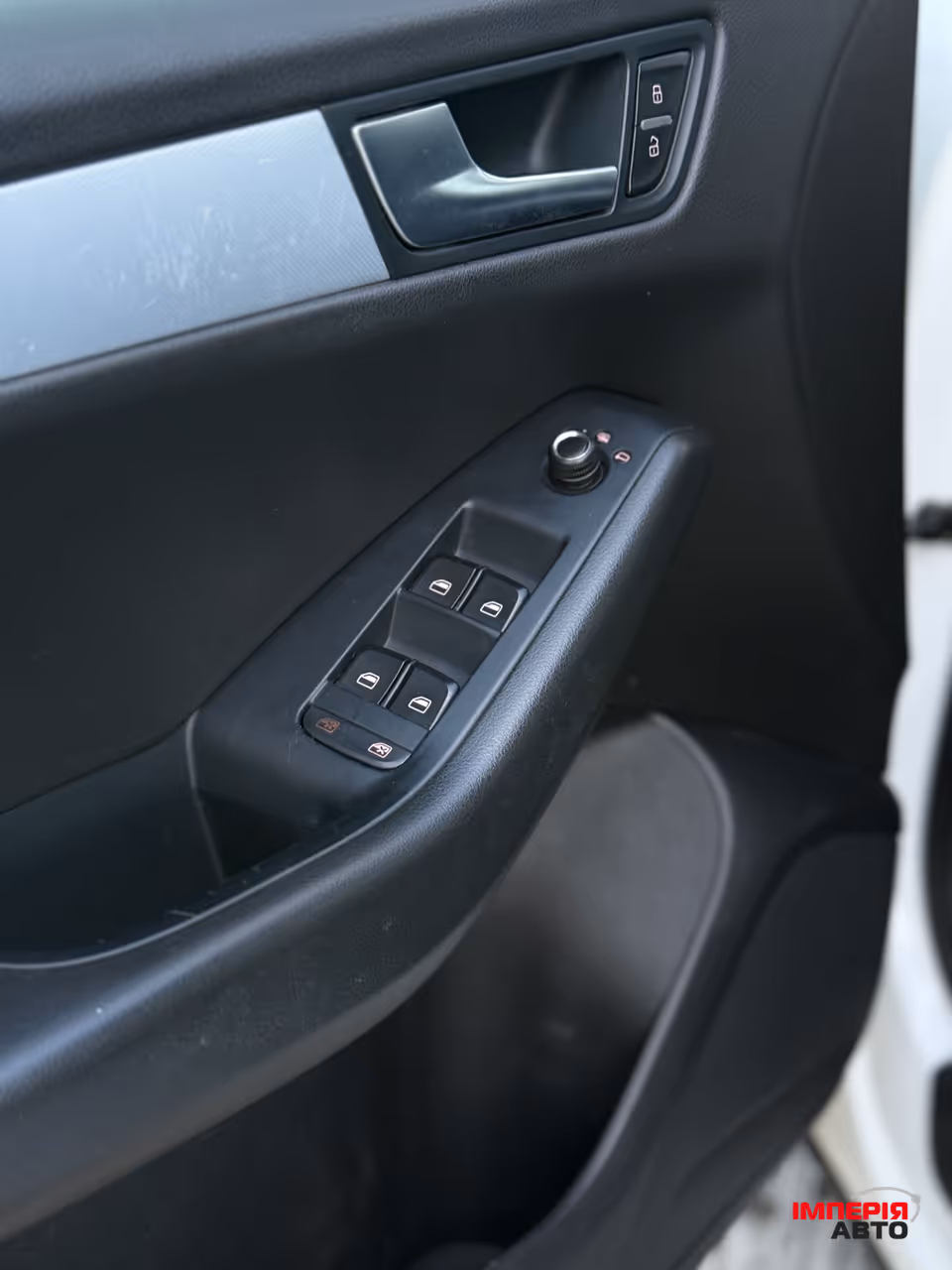 Audi Q5 - фото 8