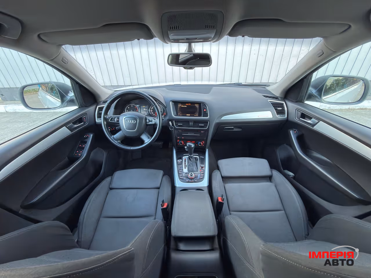 Audi Q5 - фото 16