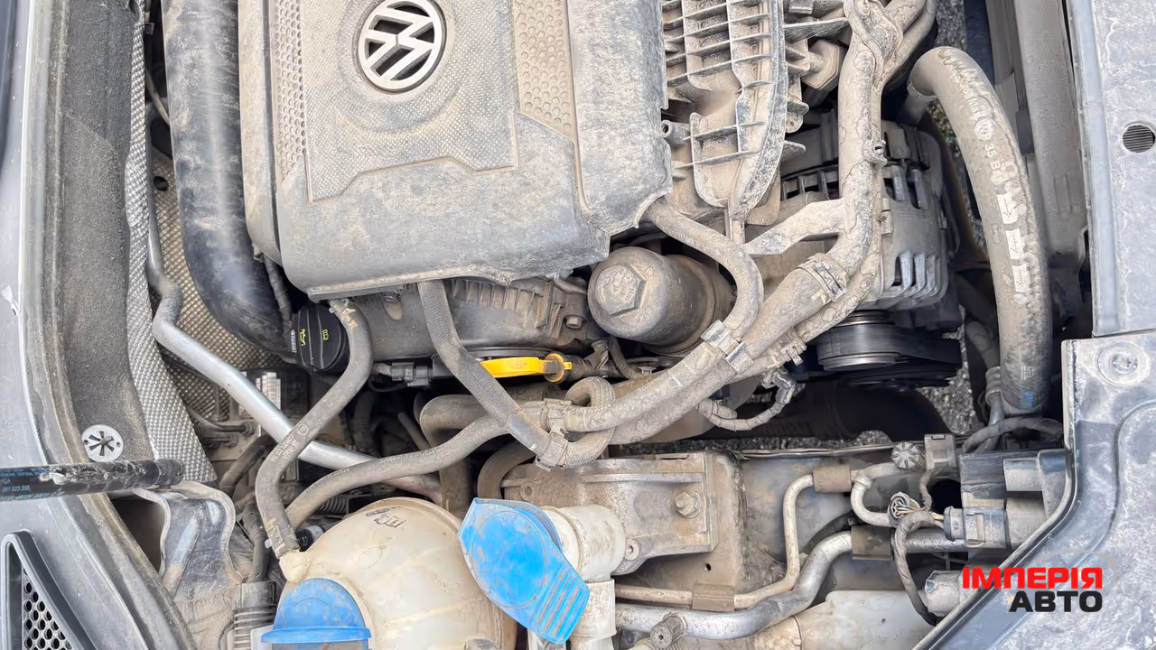 Volkswagen Passat - фото 12