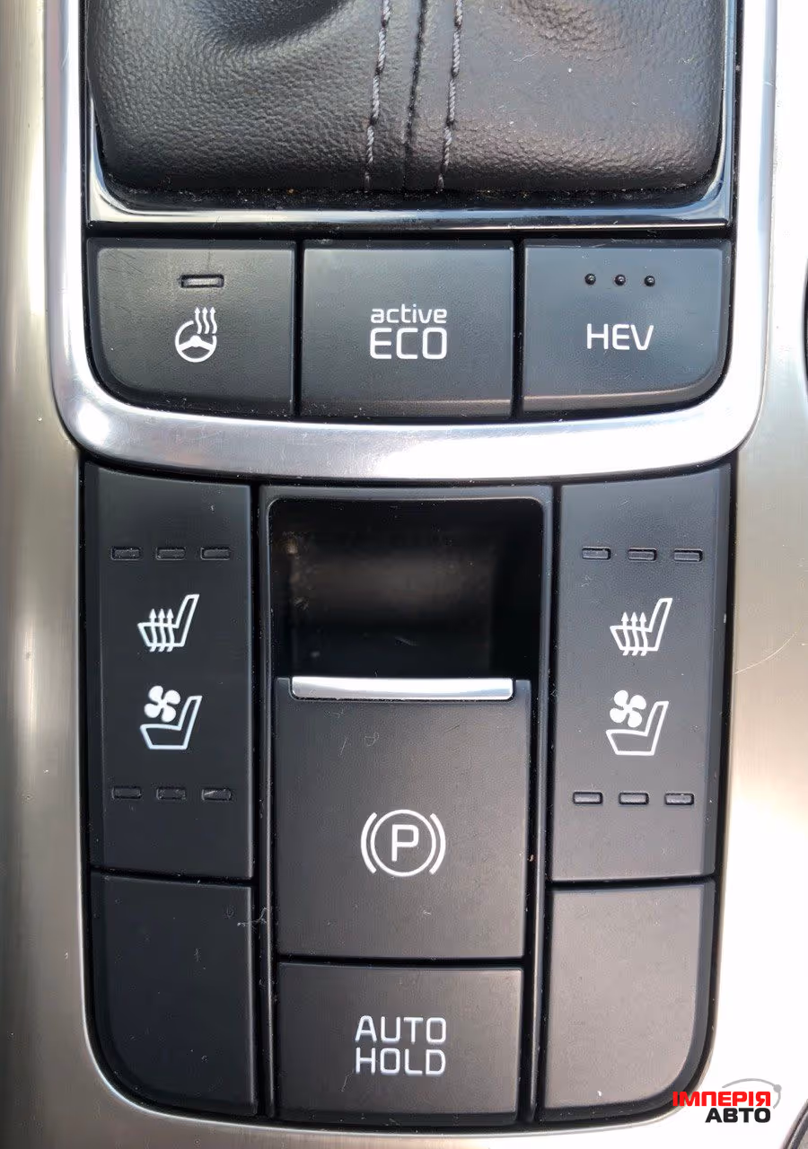 Kia Optima - фото 9