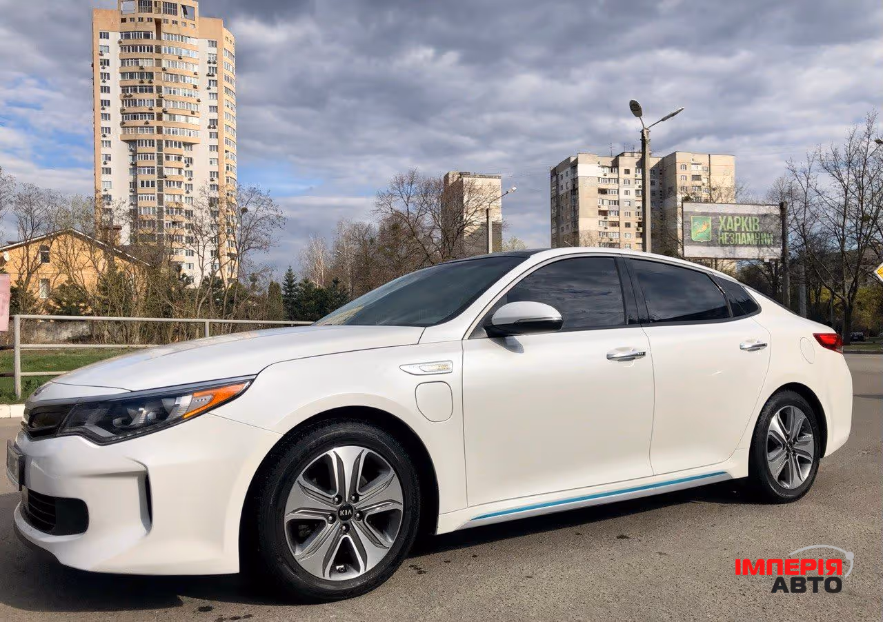 Kia Optima - фото 5