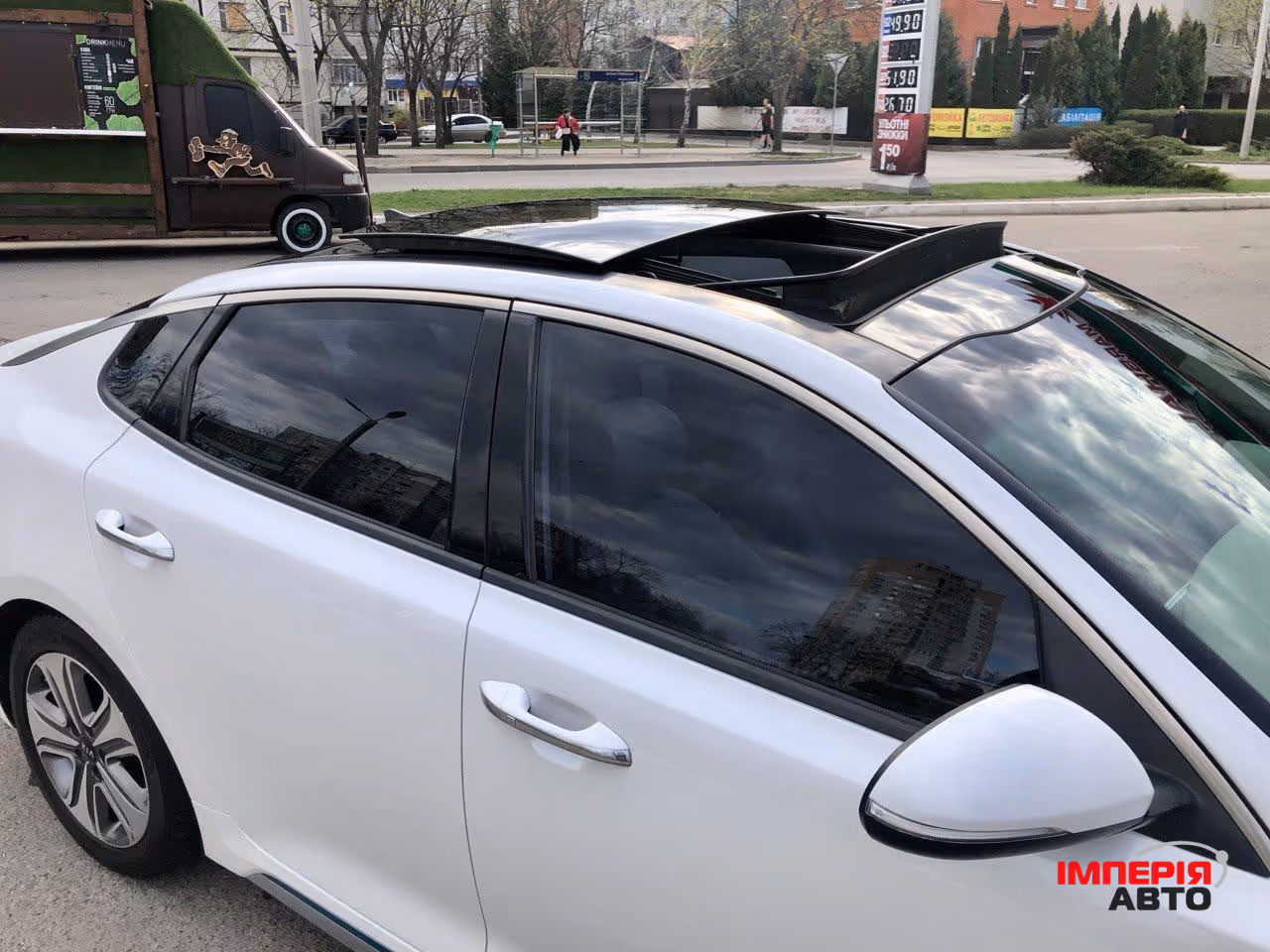 Kia Optima - фото 12