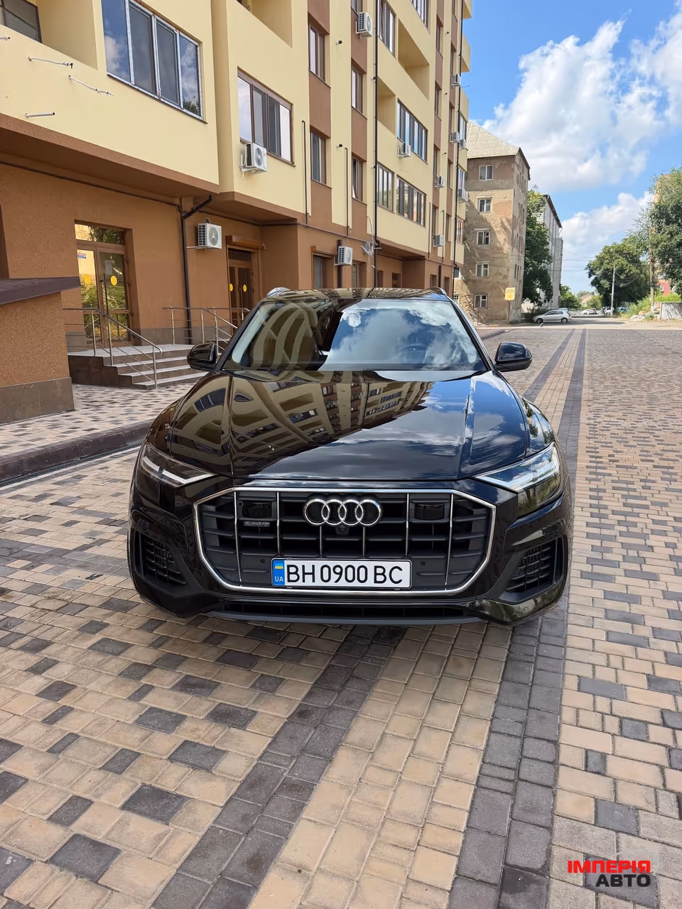 Audi Q8 - фото 7