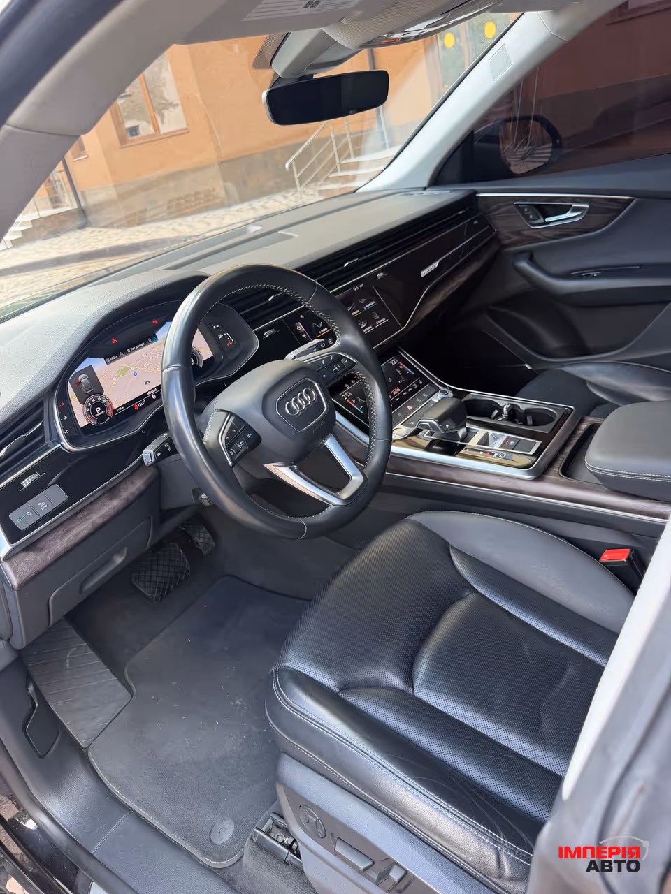 Audi Q8 - фото 13