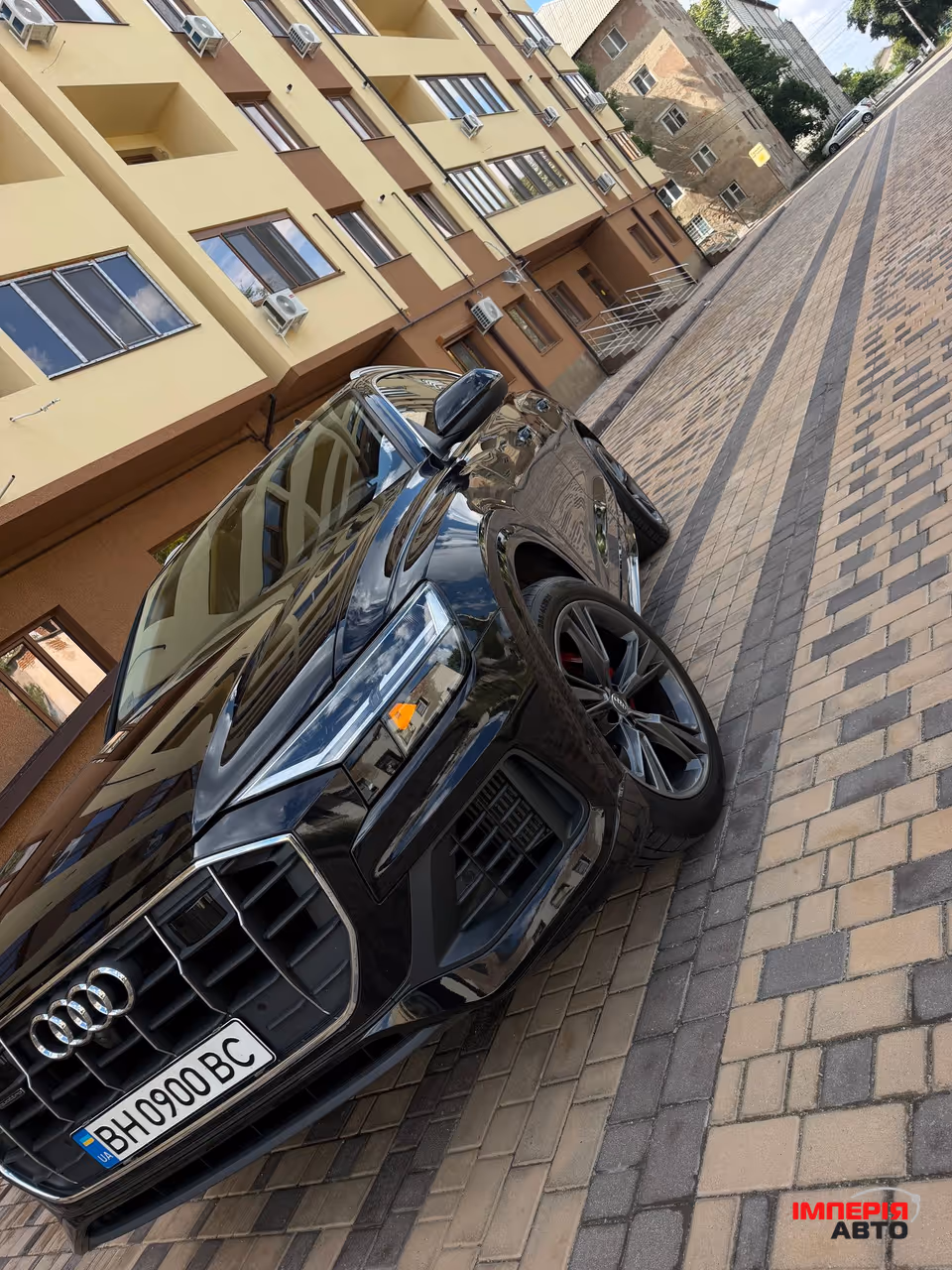 Audi Q8 - фото 9