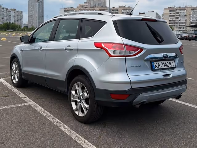 Ford Escape - зображення 1