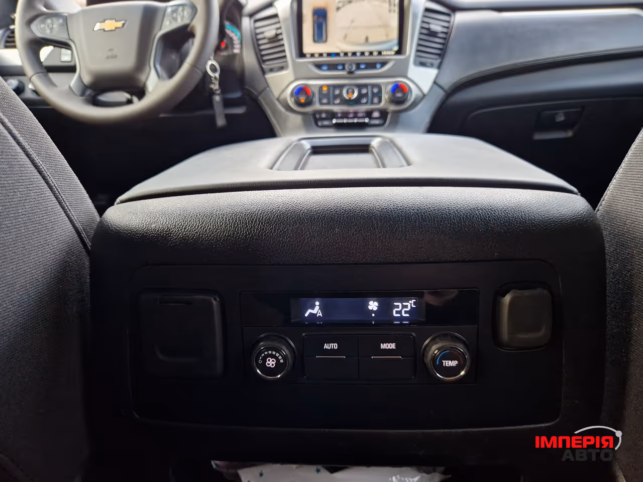 Chevrolet Tahoe - фото 24