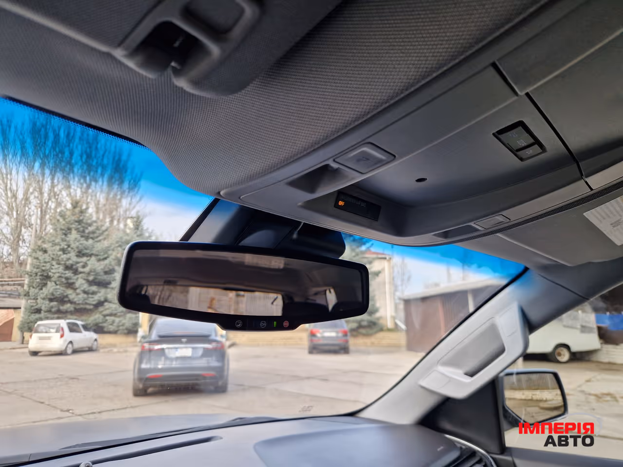 Chevrolet Tahoe - фото 18