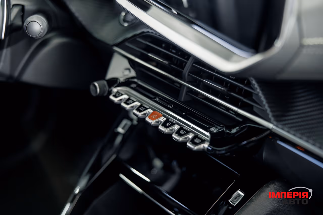 Peugeot 2008 - фото 44