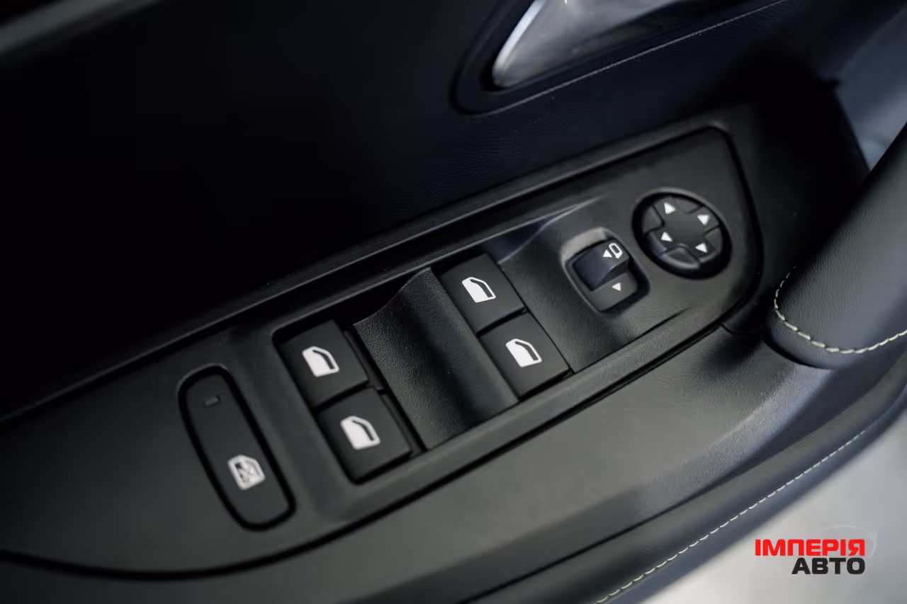 Peugeot 2008 - фото 33