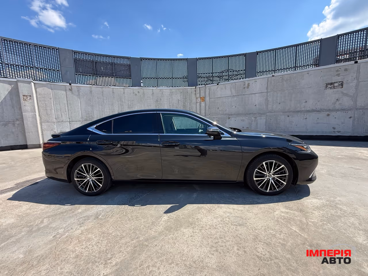 Lexus ES - фото 5