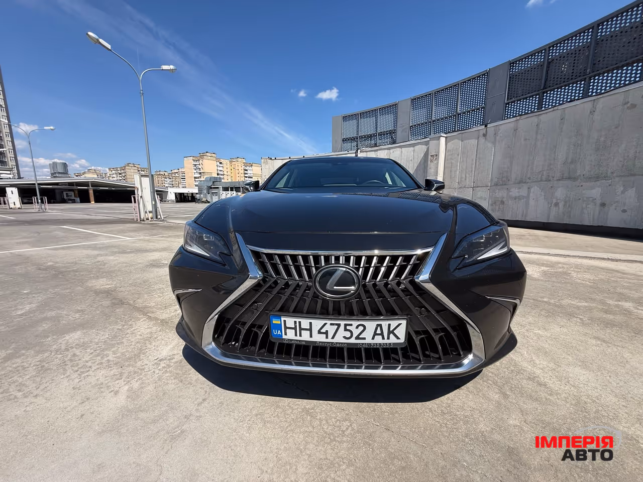 Lexus ES - фото 11