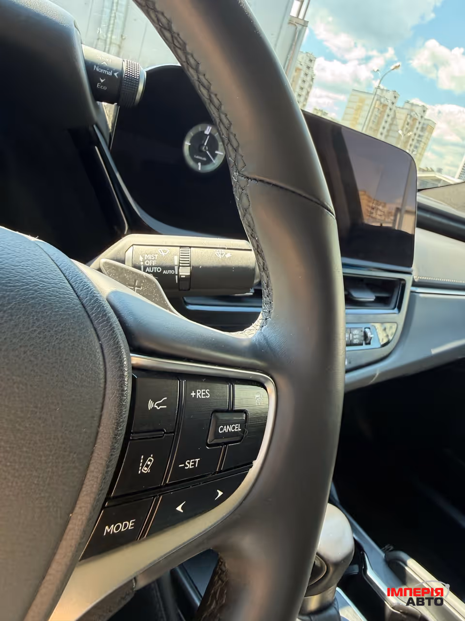 Lexus ES - фото 26