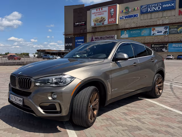 BMW X6 - зображення 1
