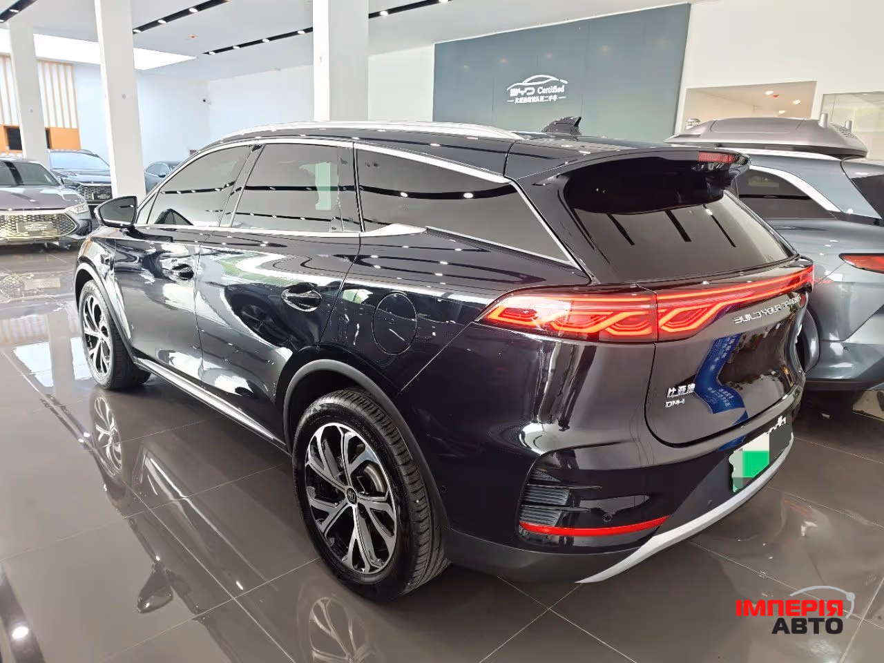 BYD Tang L - фото 3