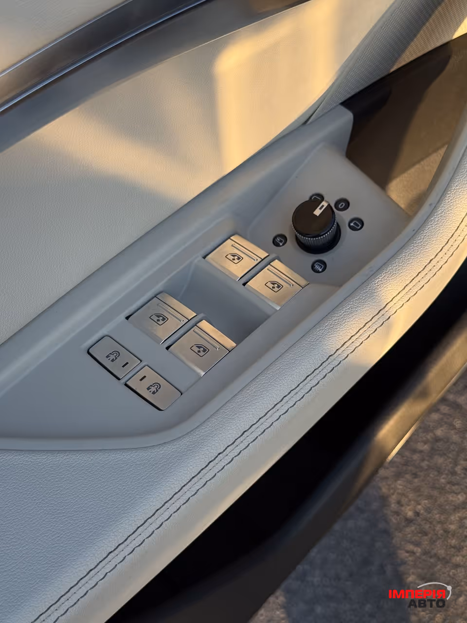 Audi Q8 e-tron - фото 13