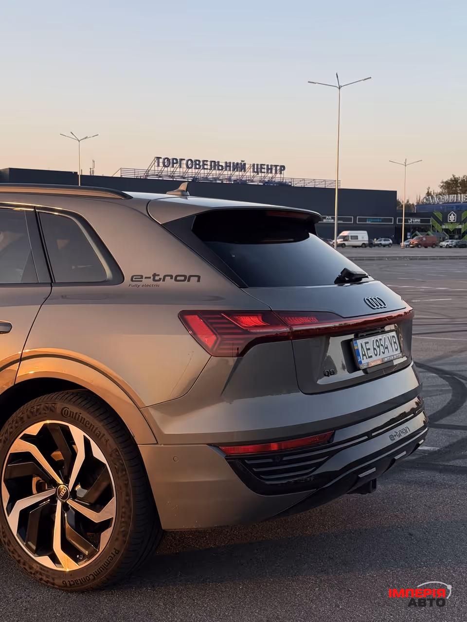 Audi Q8 e-tron - фото 7