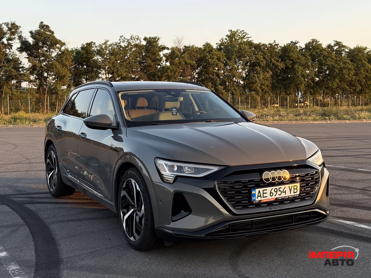 Audi Q8 e-tron - фото 2