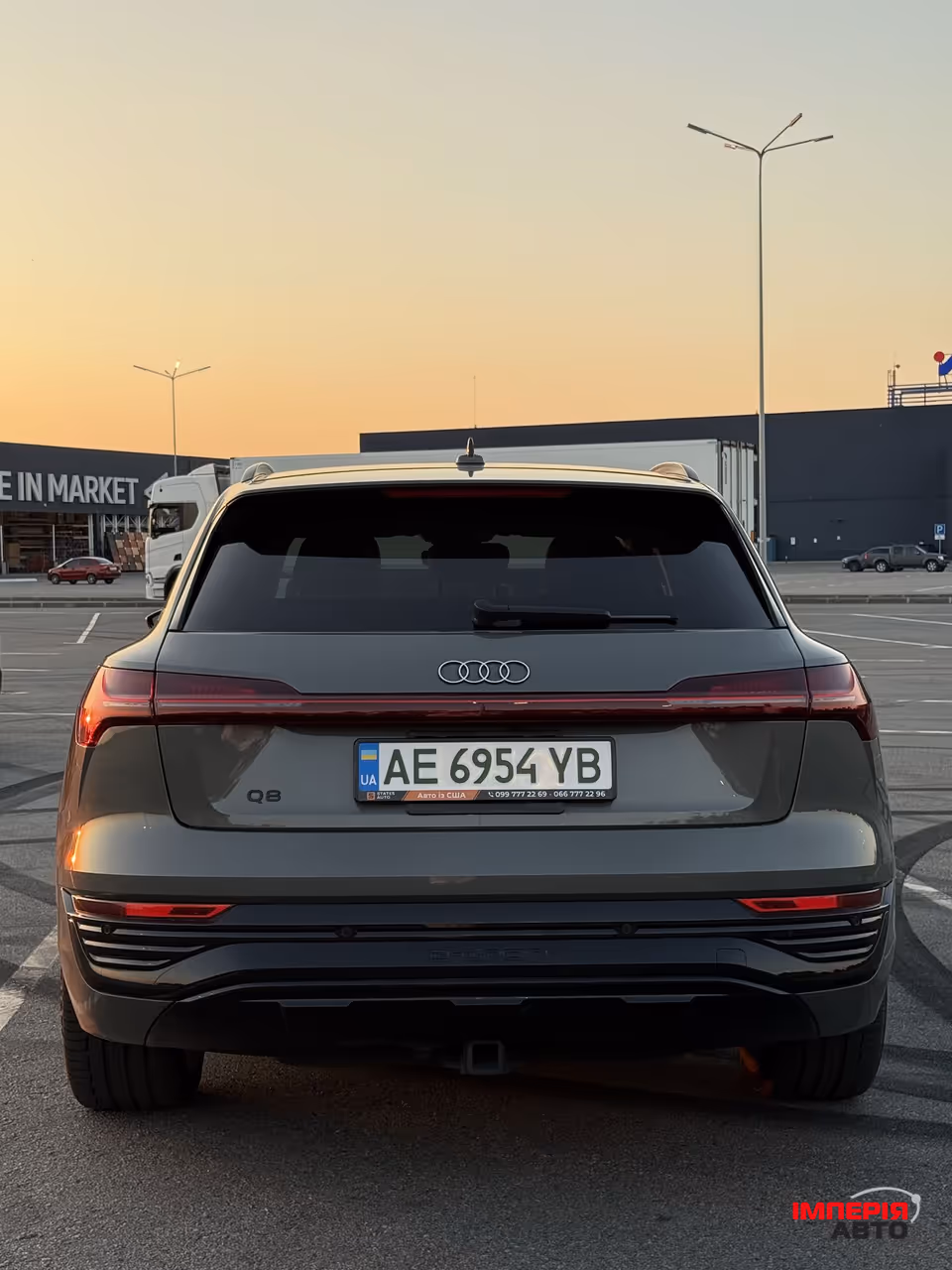 Audi Q8 e-tron - фото 6