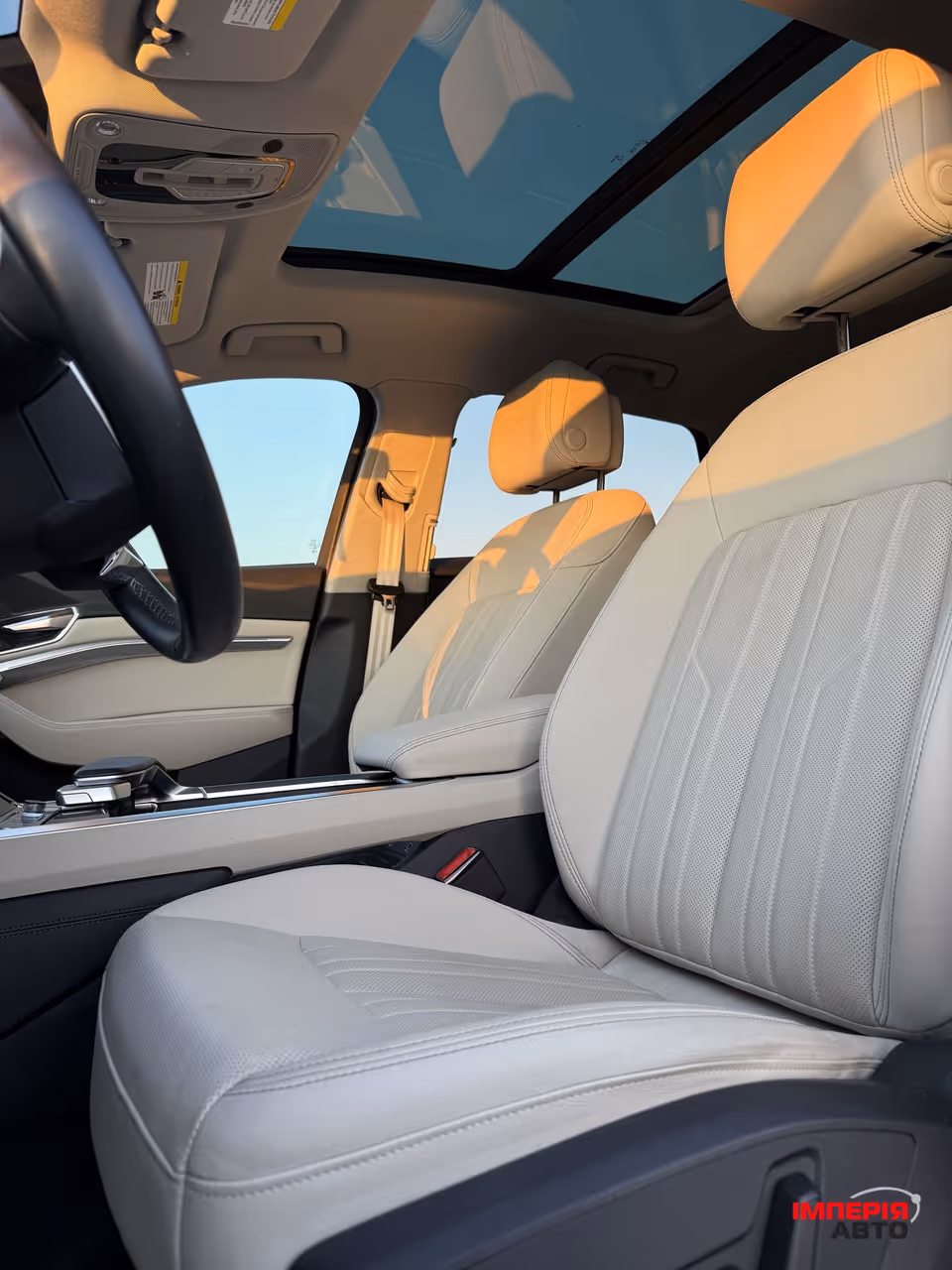 Audi Q8 e-tron - фото 16