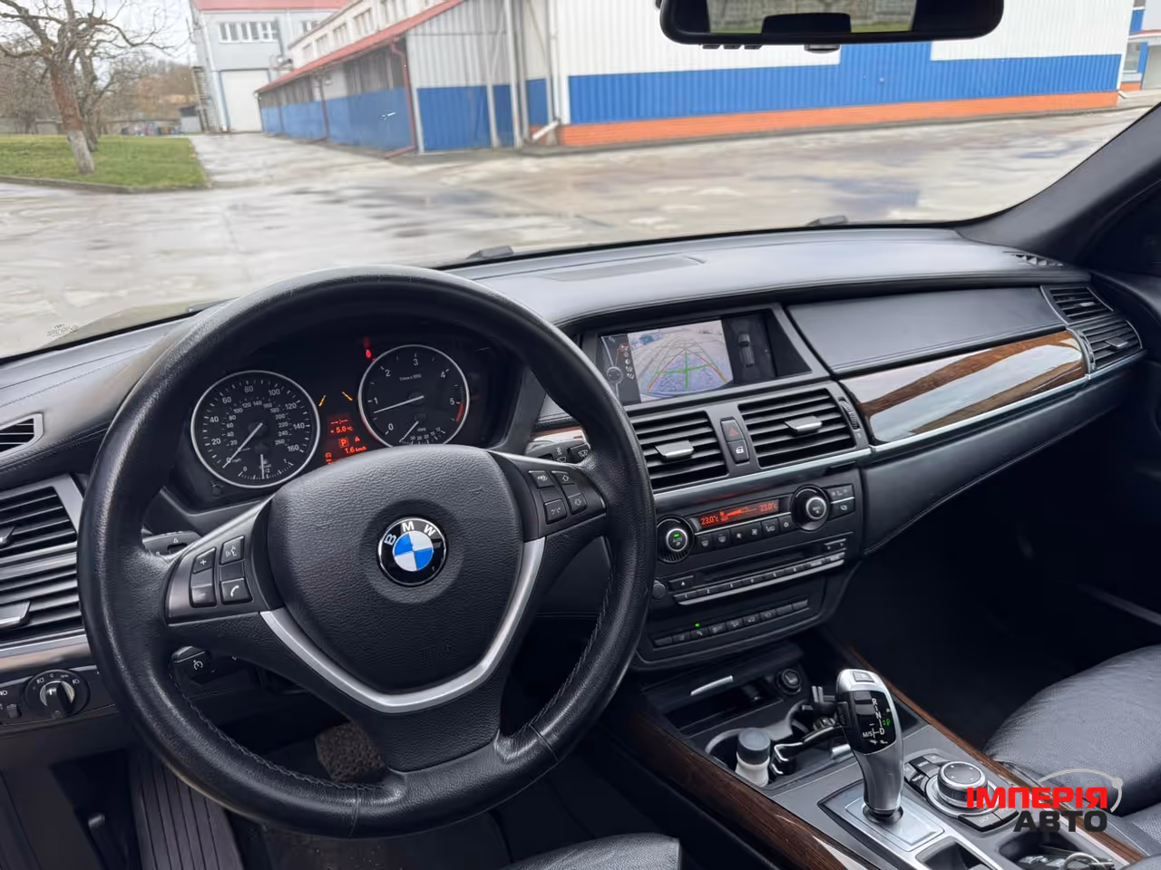 BMW X5 - фото 3
