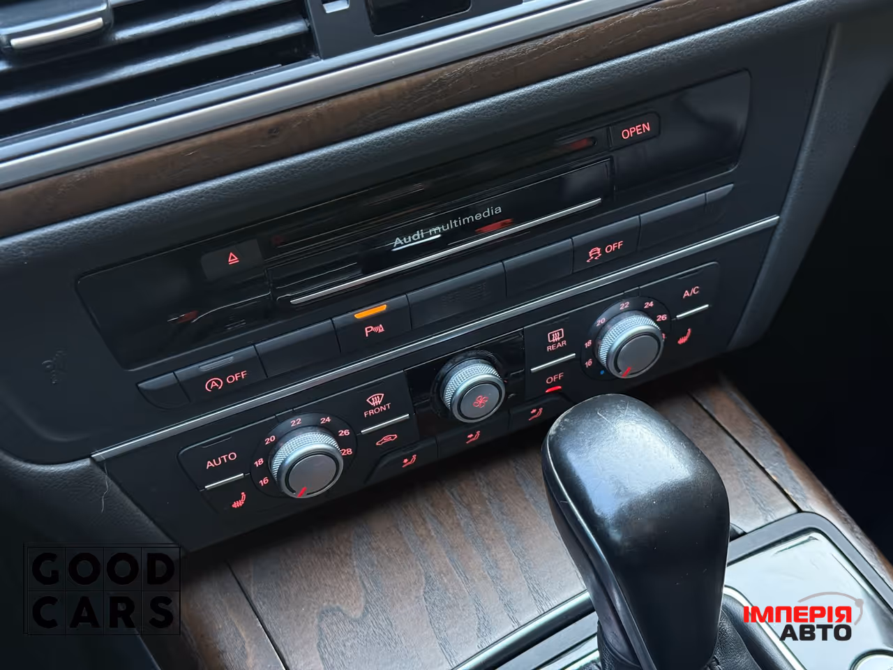 Audi A6 - фото 40