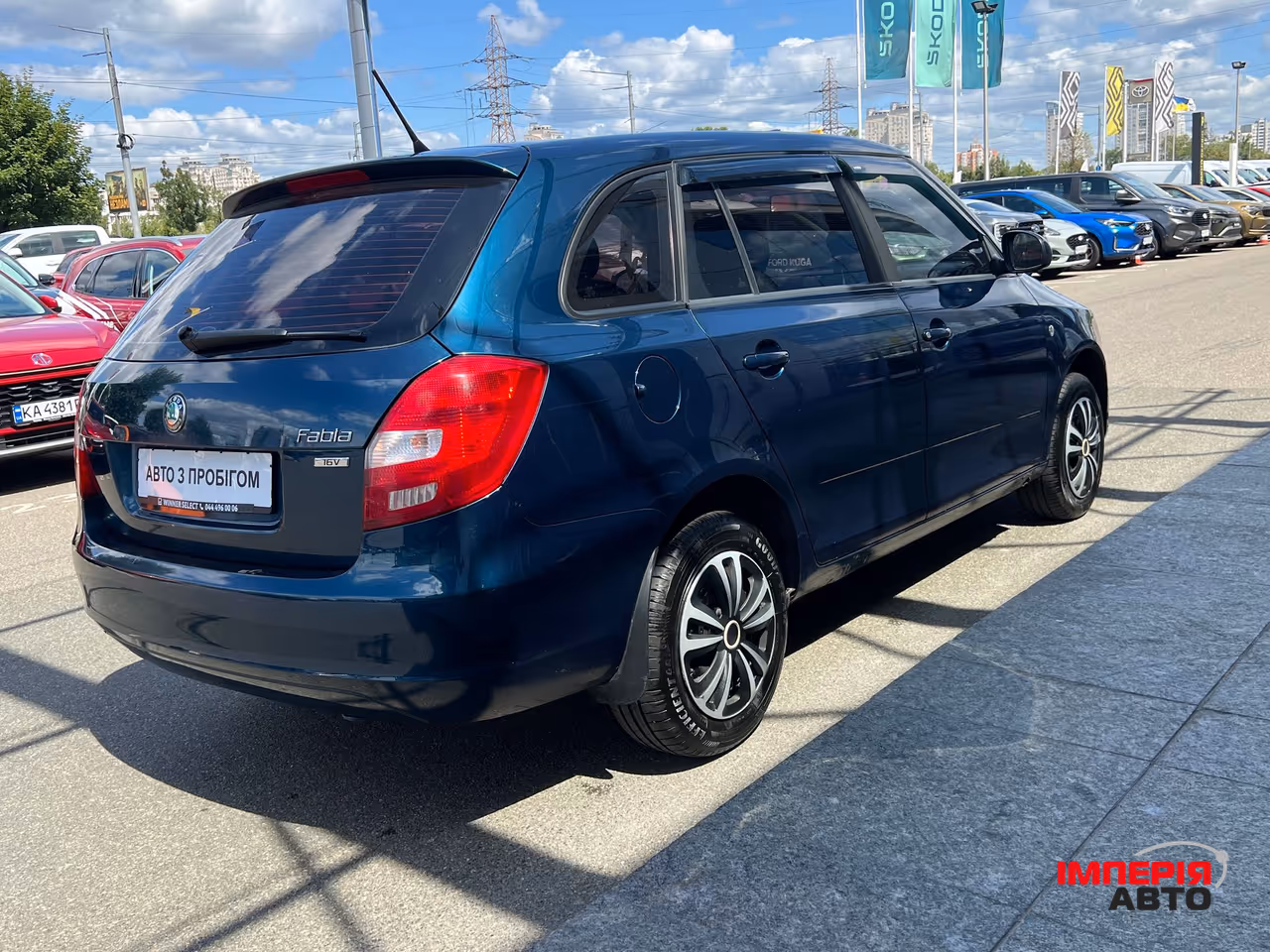 Skoda Fabia - фото 4