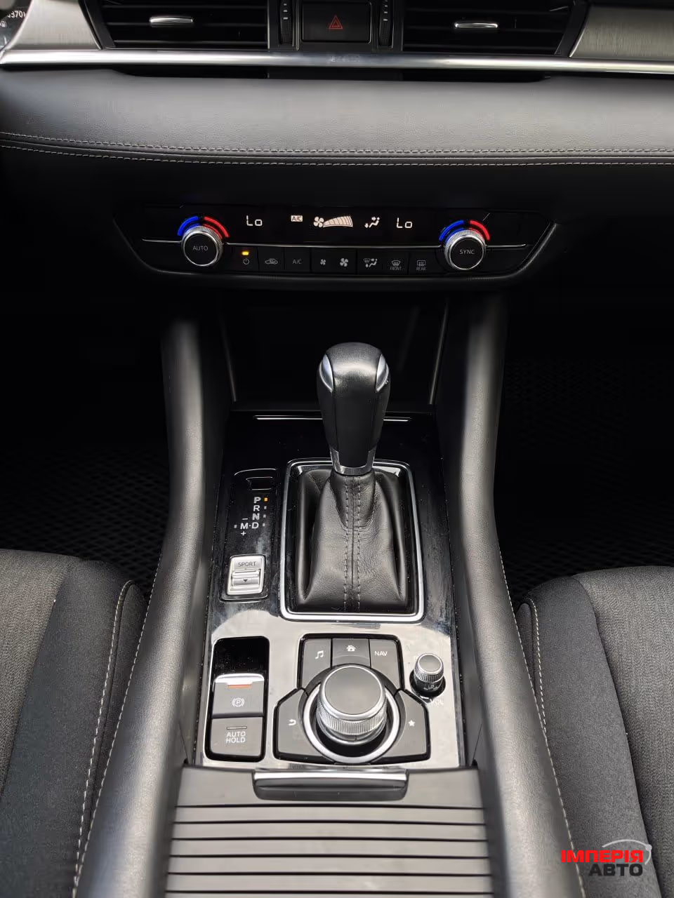 Mazda 6 - фото 8