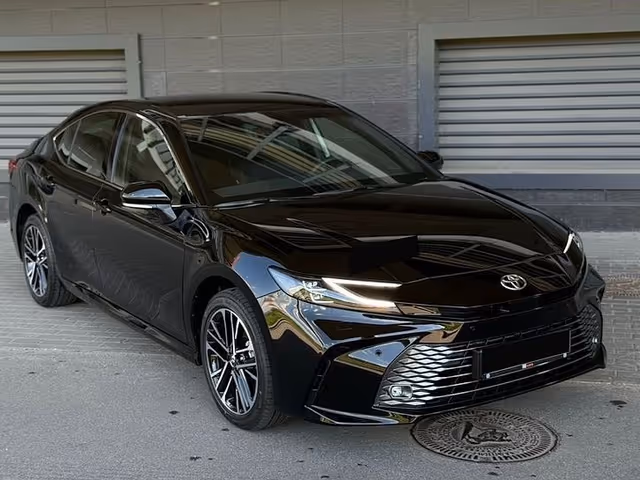 Toyota Camry - зображення 1