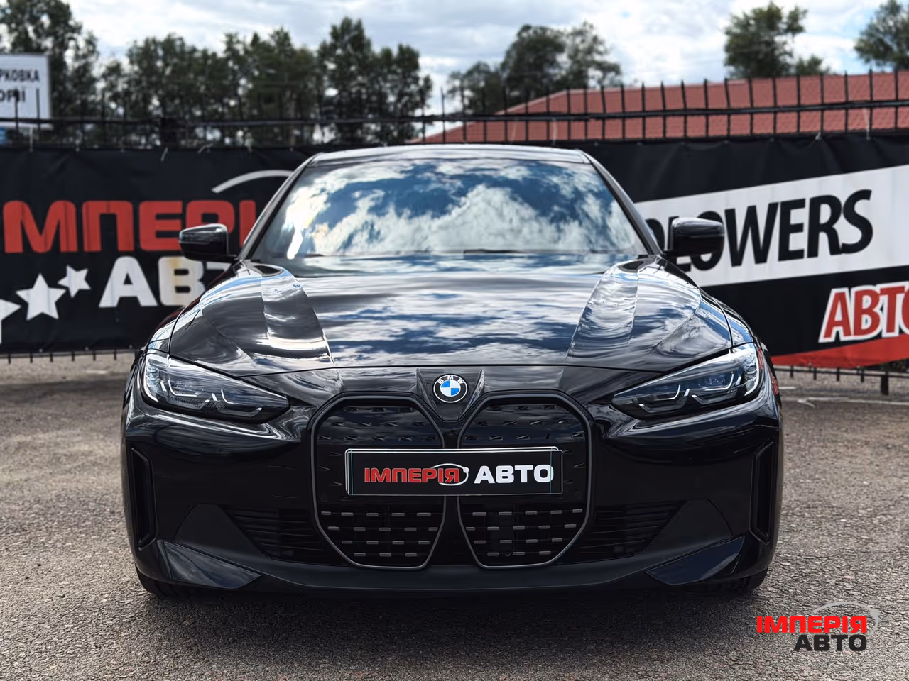 BMW i4 - фото 2