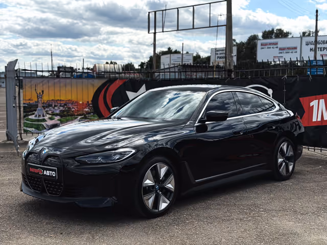BMW i4 - зображення 1