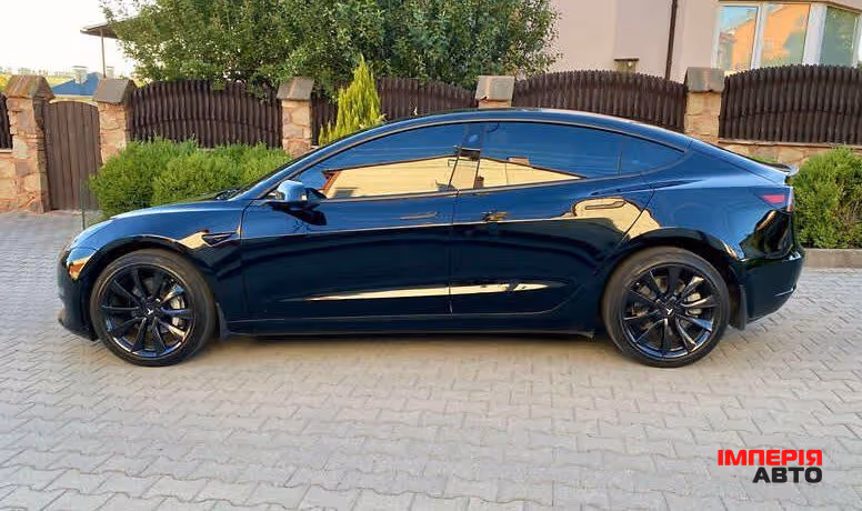 Tesla Model 3 - фото 5