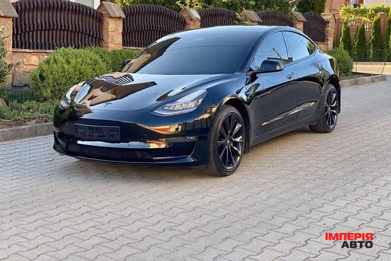 Tesla Model 3 - фото 4