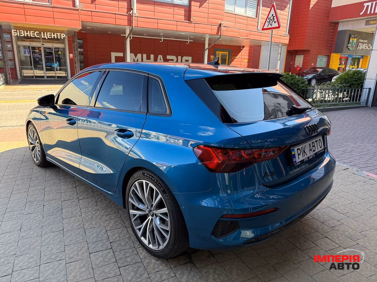 Audi A3 - фото 6