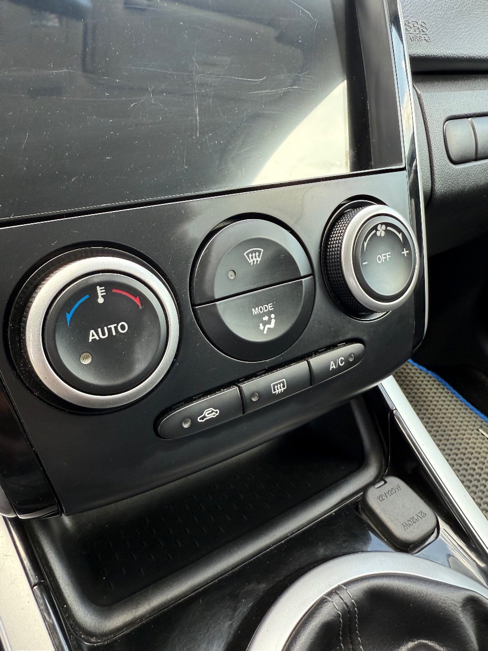 Mazda CX-7 - фото 6