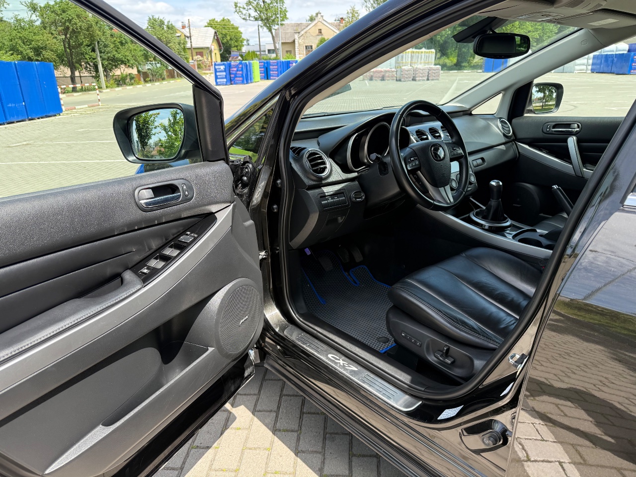 Mazda CX-7 - фото 8