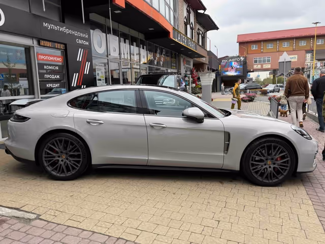 Porsche Panamera - зображення 3