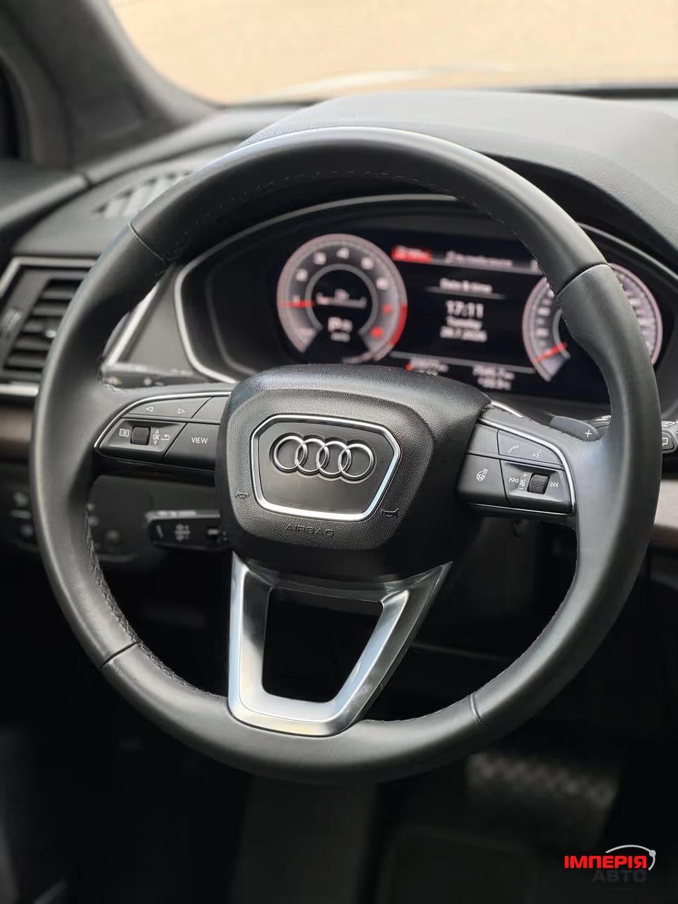 Audi Q5 - фото 7