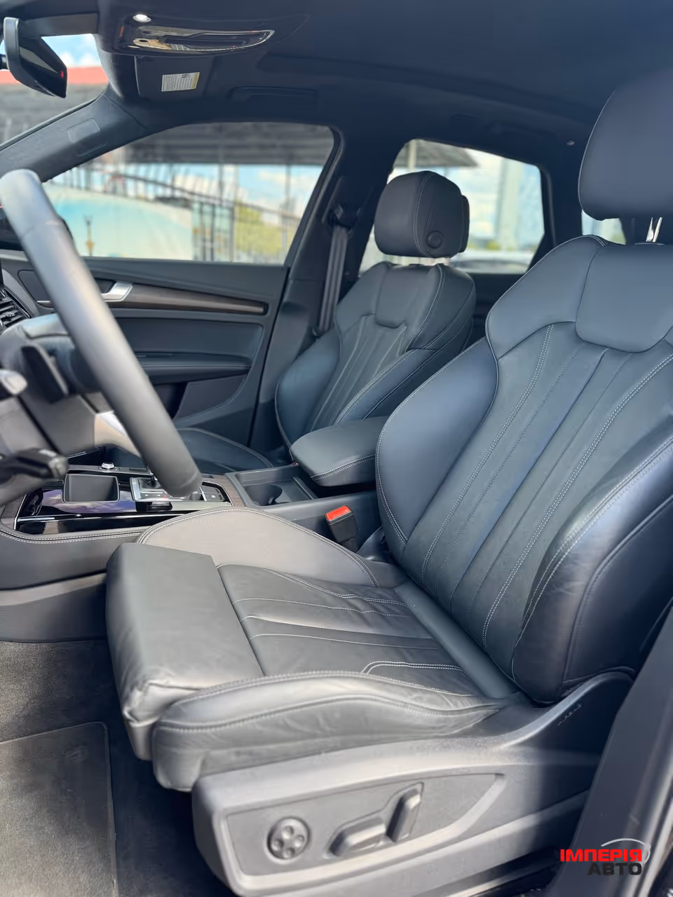 Audi Q5 - фото 6