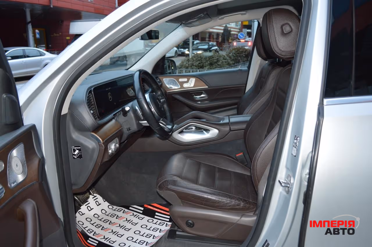 Mercedes-Benz GLS - фото 5