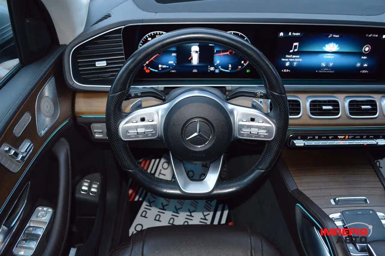 Mercedes-Benz GLS - фото 7