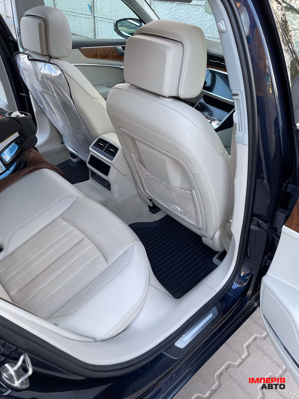 Audi A6 - фото 44