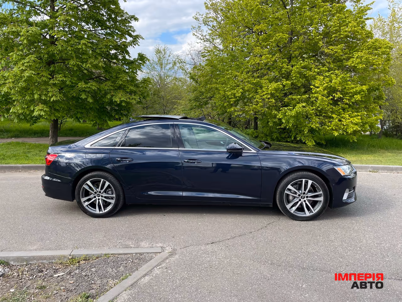 Audi A6 - фото 35
