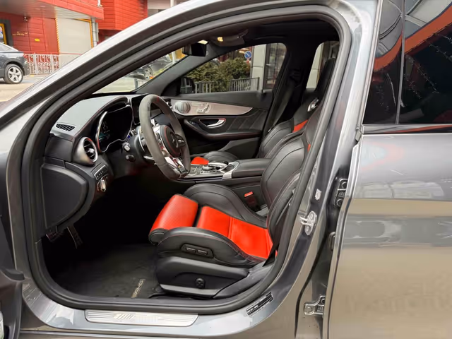 Mercedes-Benz C-Класс AMG - зображення 5