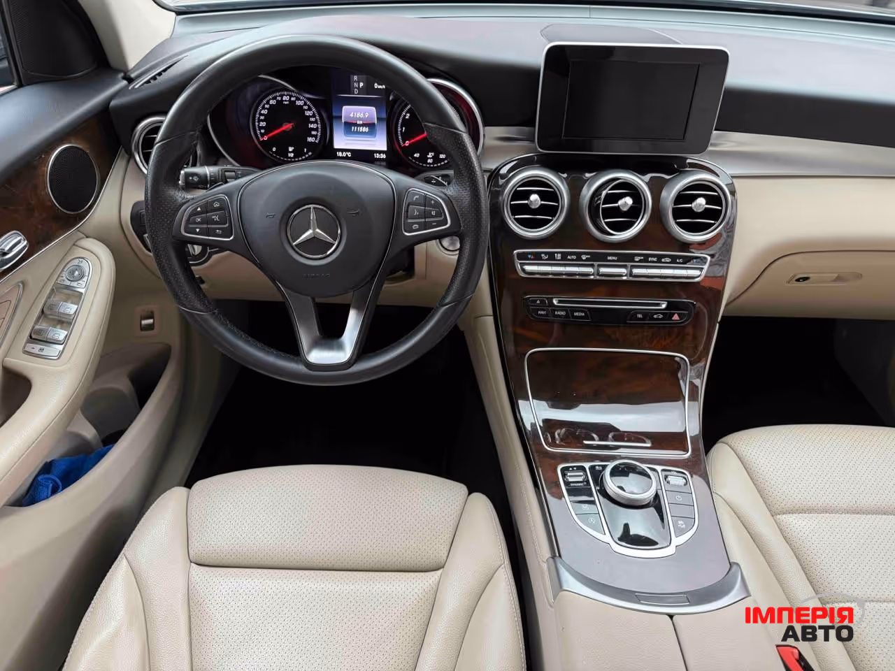 Mercedes-Benz GLC - фото 8